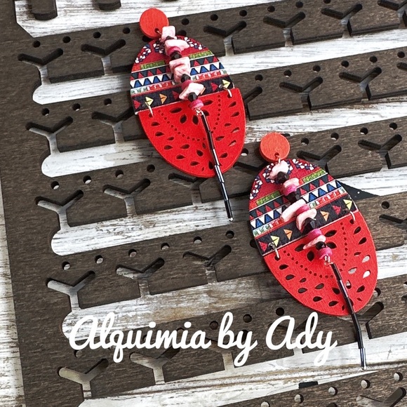 SILVER FRINGE SHELL DANGLE EXTRA LONG EARRINGS - Picture 1 of 1